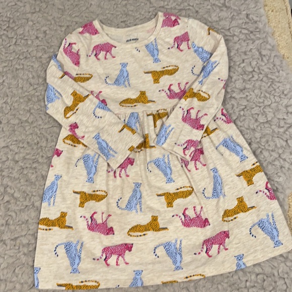 2T - Dress Bundle 💖 - Picture 4 of 4